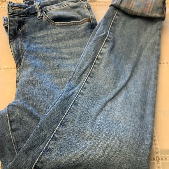 These are straight leg cropped - Picture 1 of 3